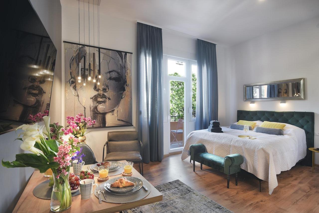 E&F Luxury Apartments بولا المظهر الخارجي الصورة